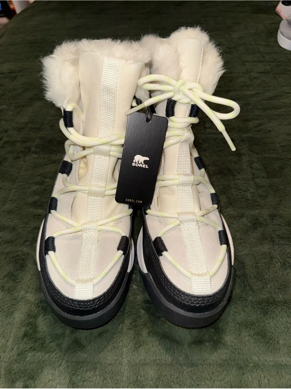 Sorel Women's Ivory Lace-Up Winter Boot Size 7.5
